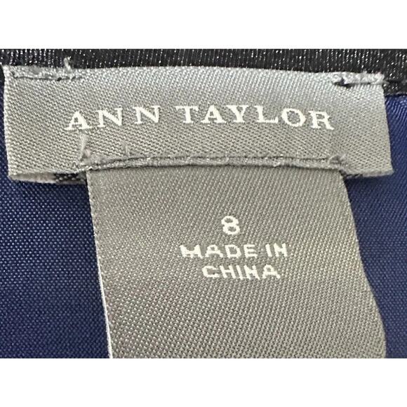 NWT ANN TAYLOR Women’s Short Sleeve Navy Silk Blouse with Black Trim Size 8 - Picture 6 of 7